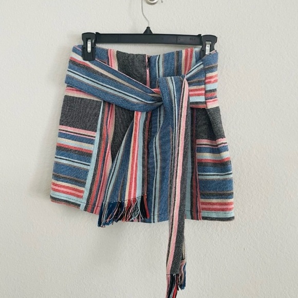Guess Striped Multicolor Women's Skirt - Picture 4 of 5